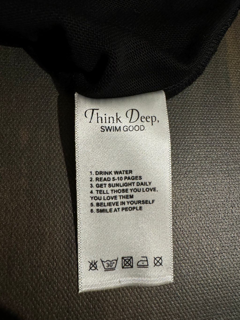 ThinkDeepSwimGood Print Tee BLACK
