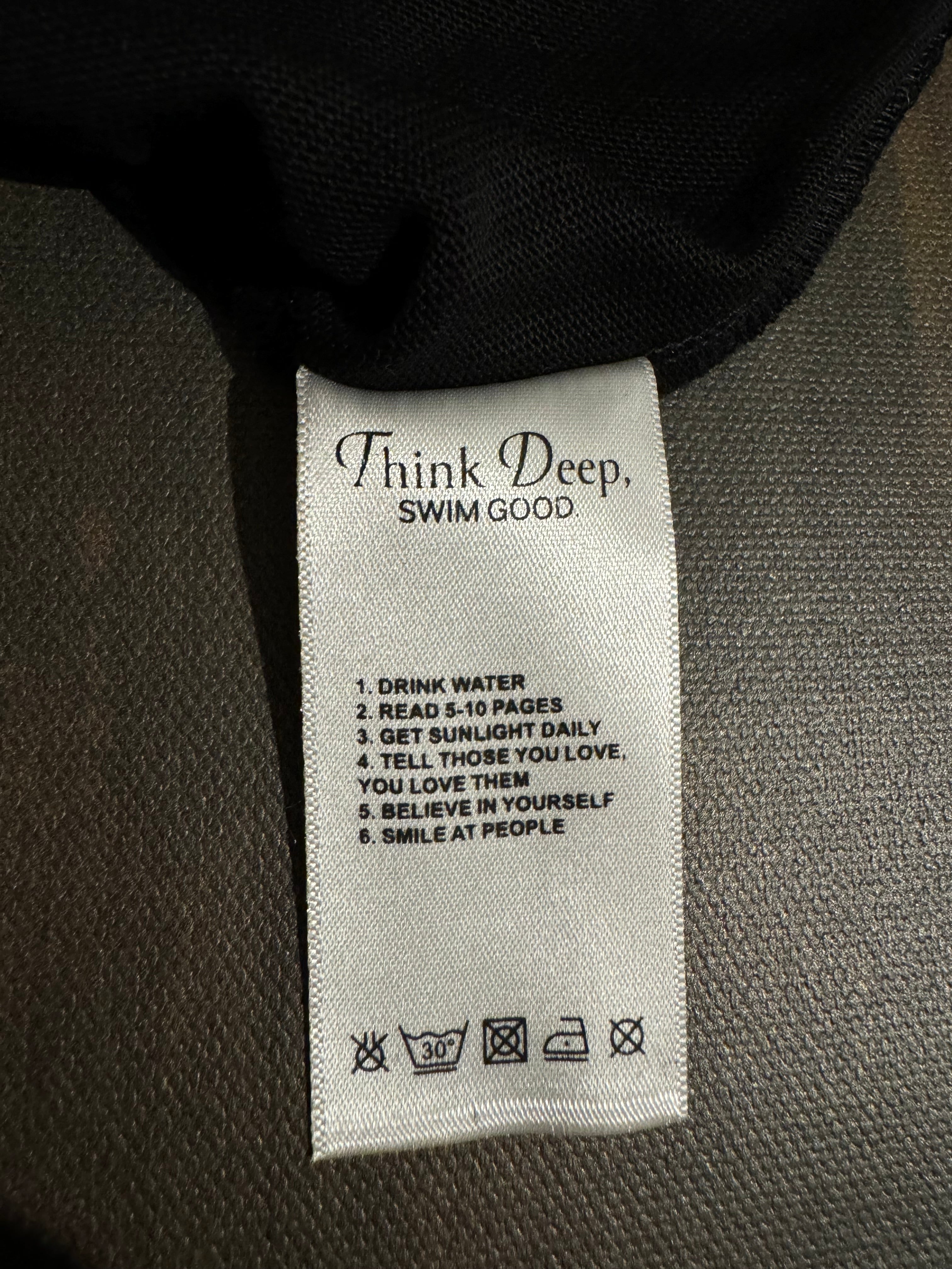 ThinkDeepSwimGood Print Tee BLACK