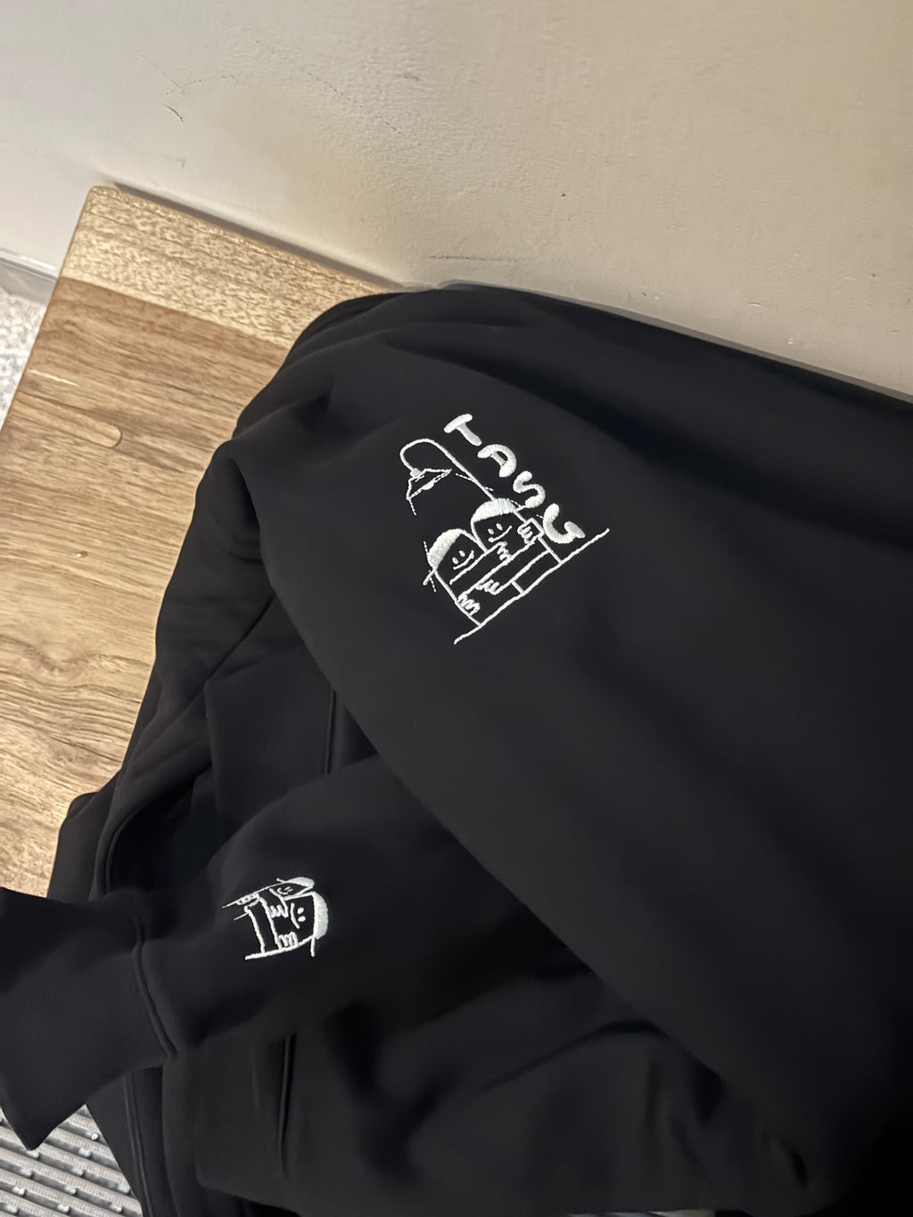 Conversations with friends Hoody x Speranza22